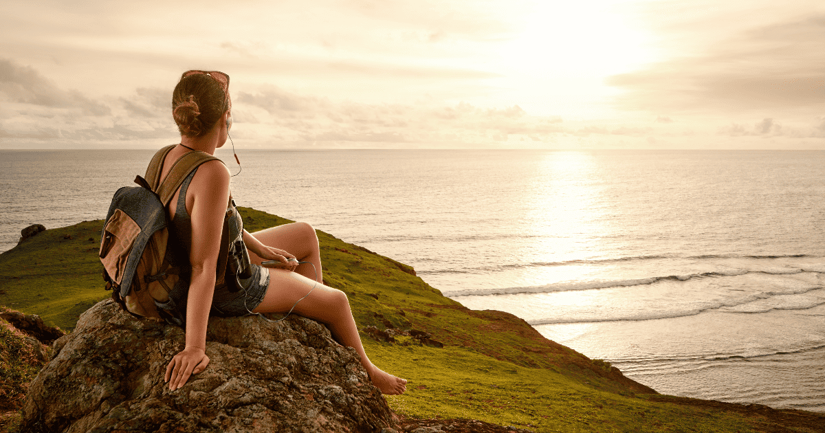 Solo Female Travel Guide: 6 Essentials for a Safe Adventure